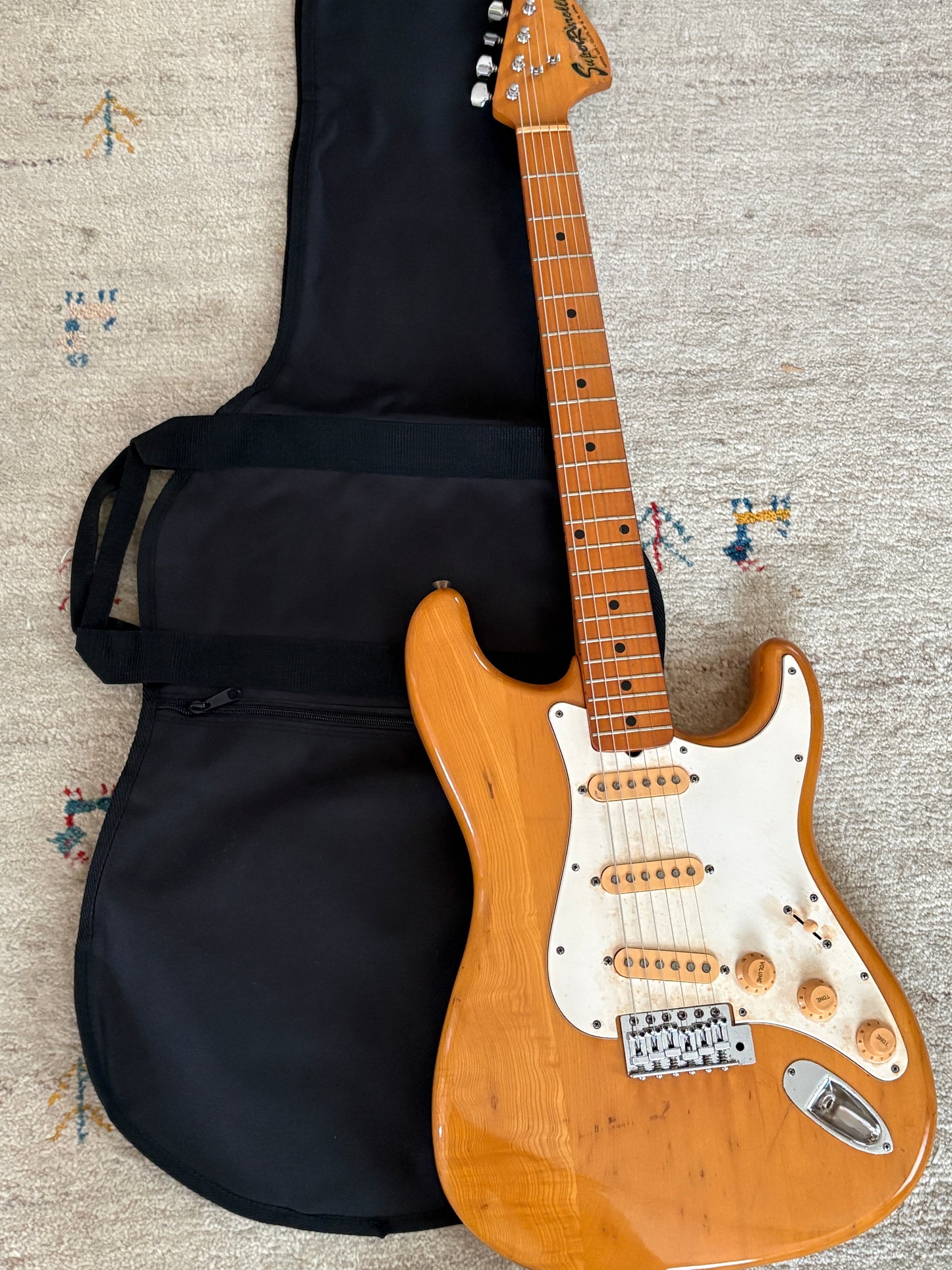 Yamaha SR-400 Super R'nroller / Stratocaster Type