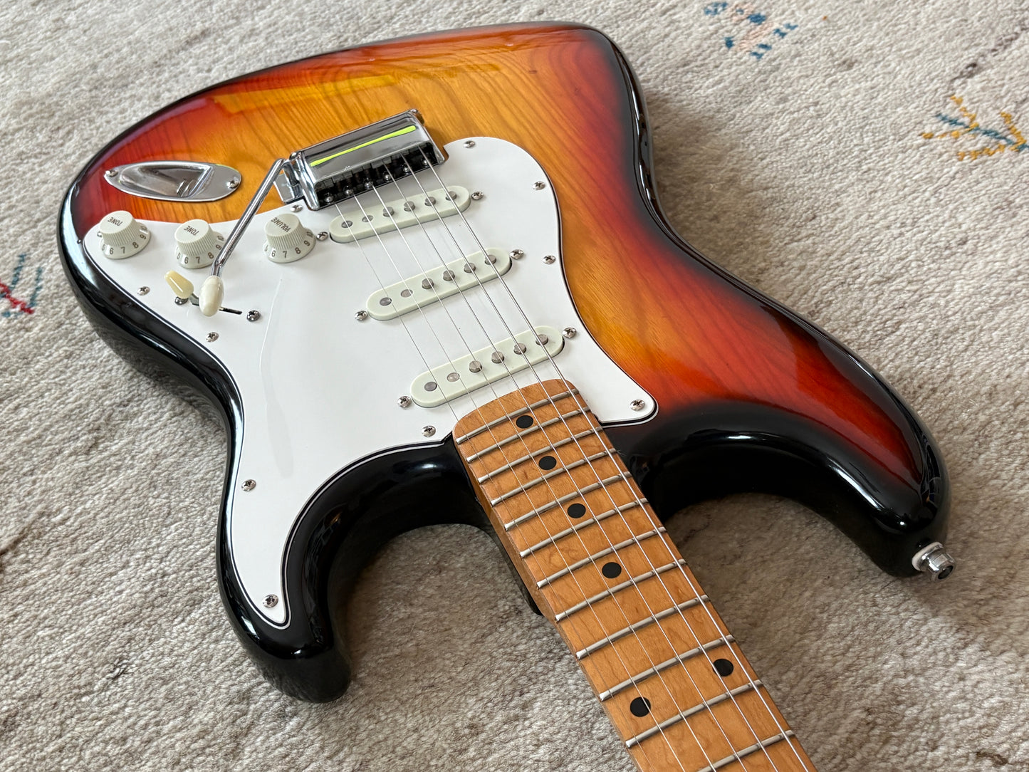 Yamaha SR-400 Mod '70s / Stratocaster Type