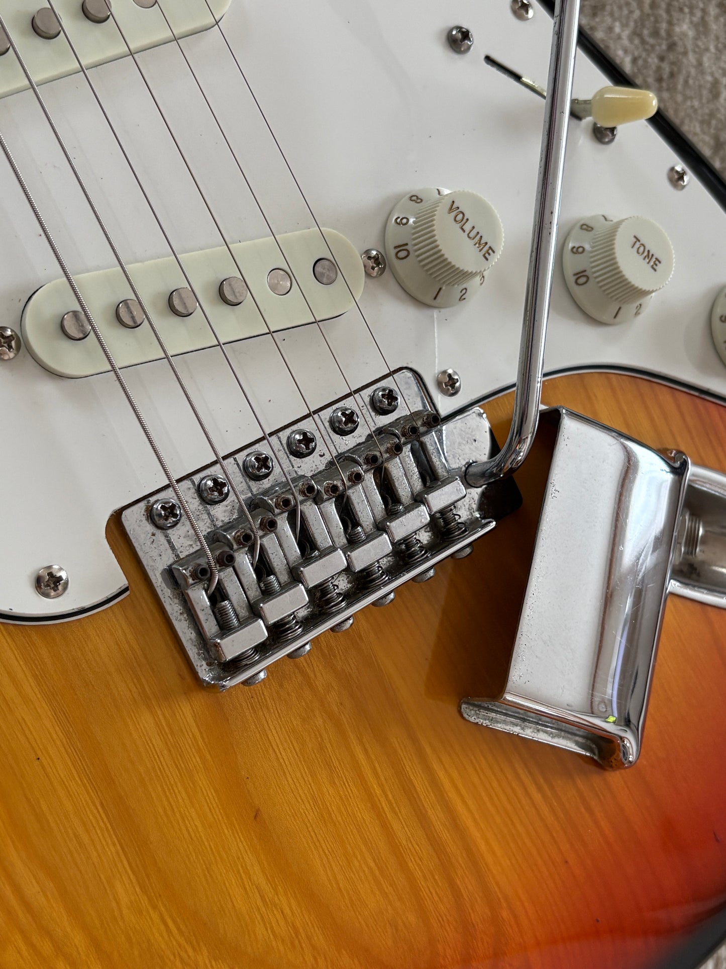 Yamaha SR-400 Mod '70s / Stratocaster Type