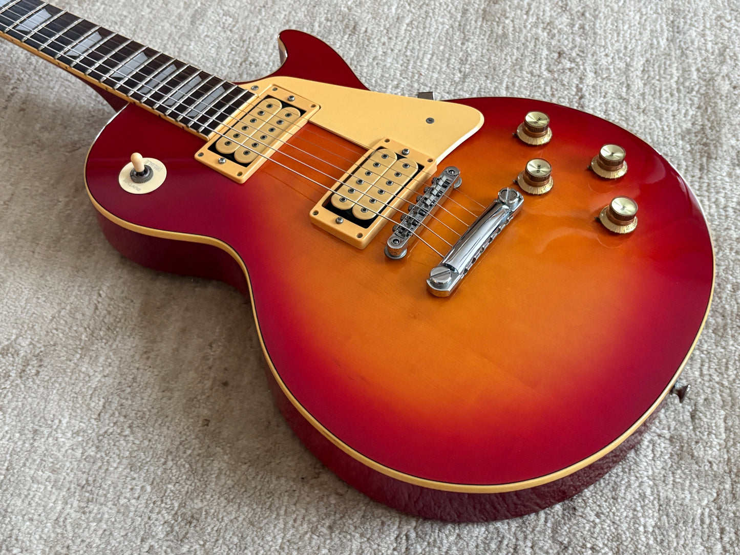 Yamaha SL-500S Studio Lord '81 / Les Paul Standard Type