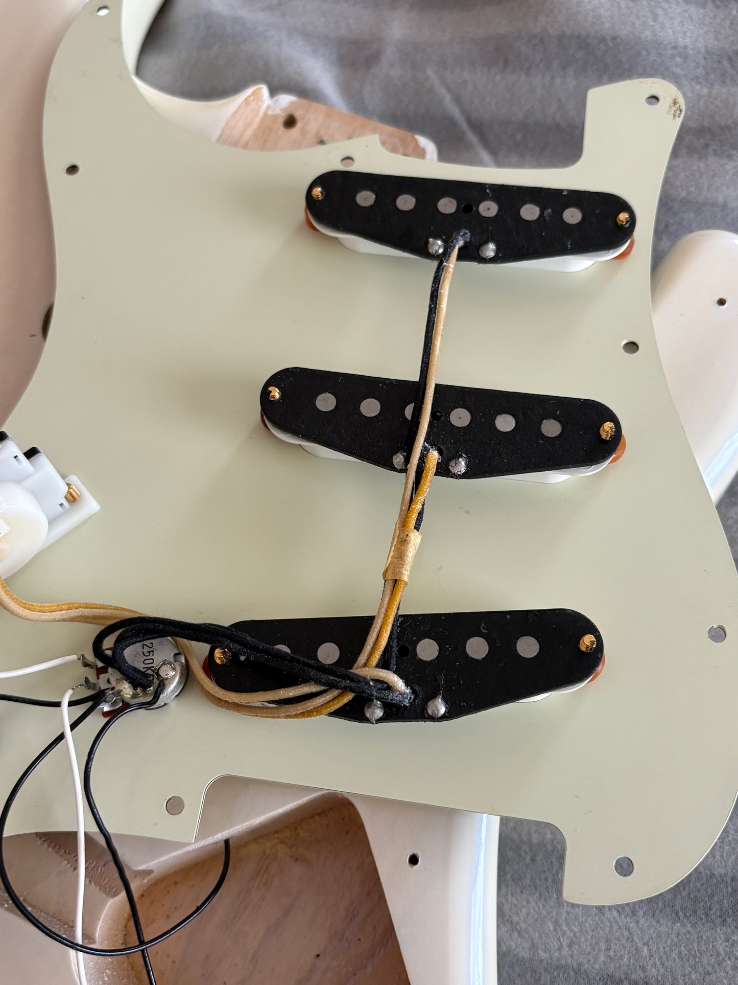 Fender Japan Stratocaster ST62-80SPL '99-02