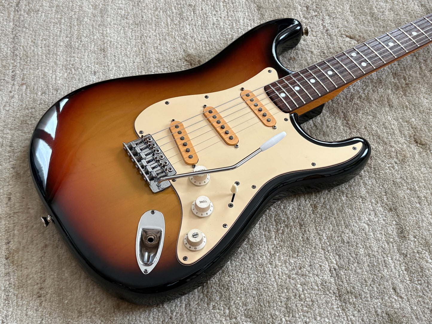 Fernandes FST-60 '75 / Stratocaster Type