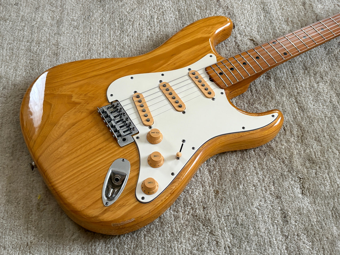 Yamaha SR-500 Super R'nroller '78 / Stratocaster Type