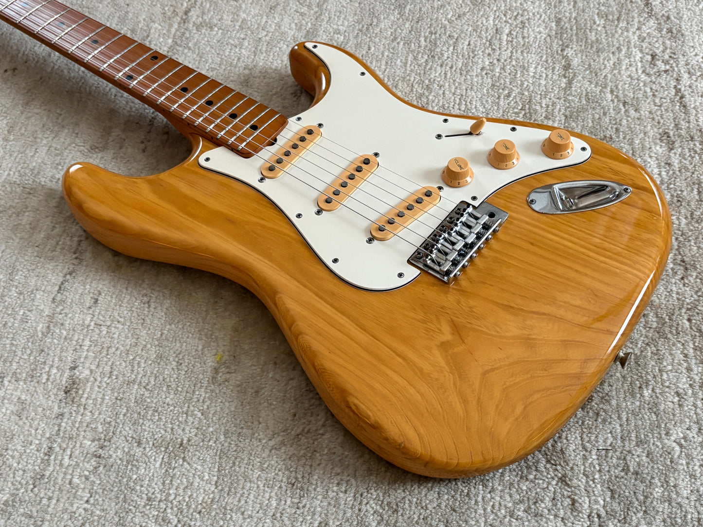 Yamaha SR-500 Super R'nroller '78 / Stratocaster Type