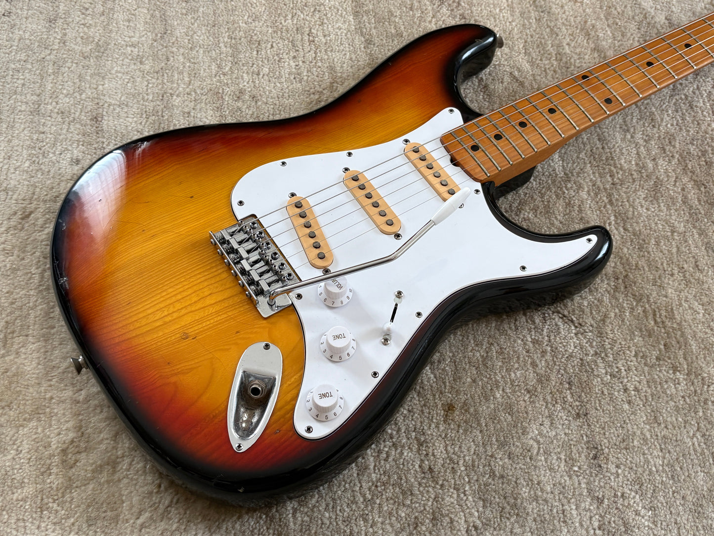 Yamaha SR-500 Super R'nroller '70s / Stratocaster Type