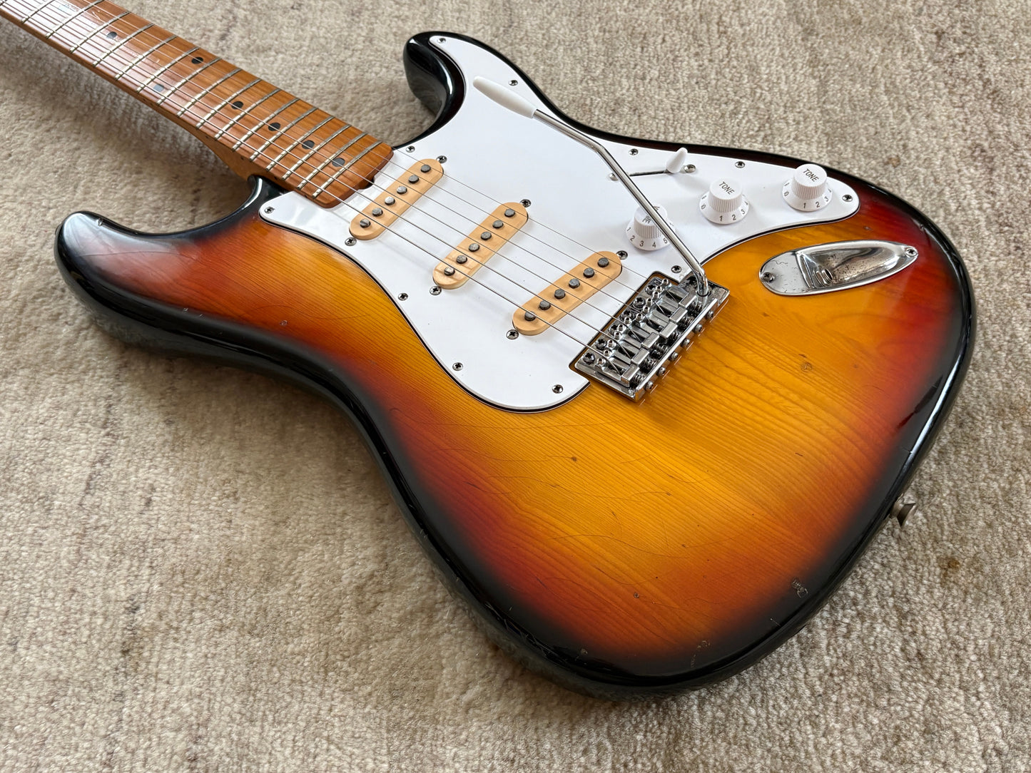 Yamaha SR-500 Super R'nroller '70s / Stratocaster Type