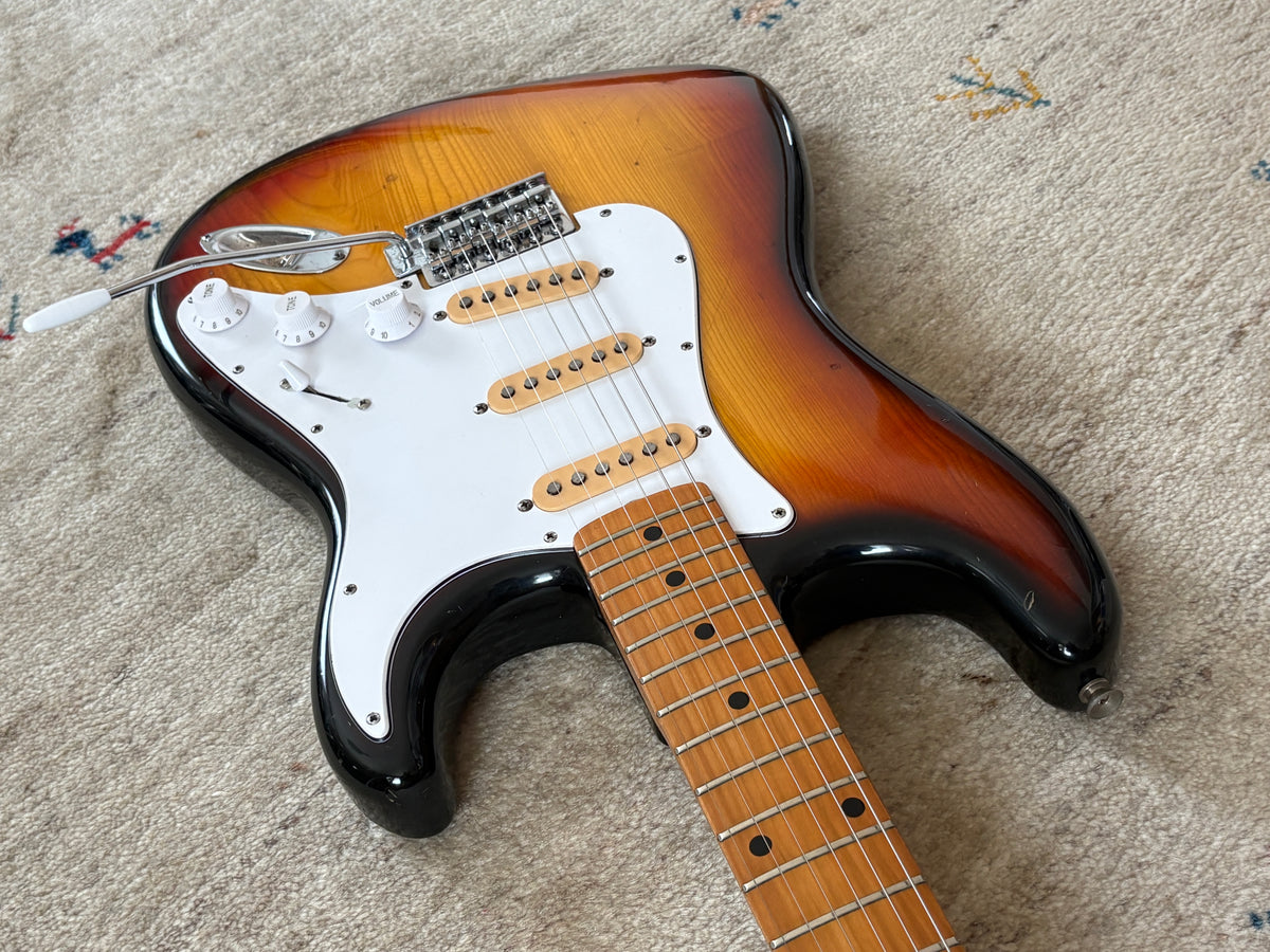 Yamaha SR-500 Super R'nroller '70s / Stratocaster Type
