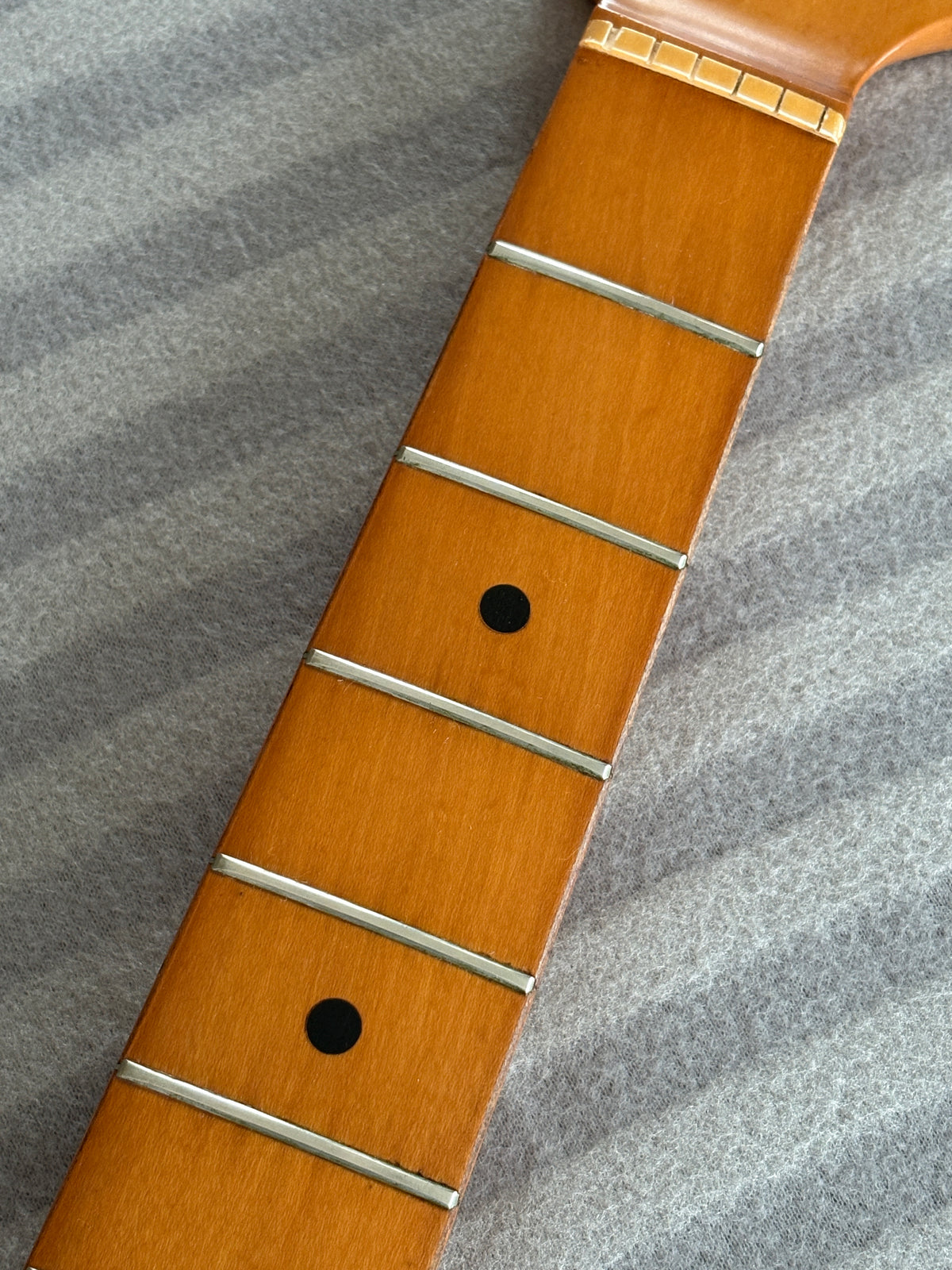 Yamaha SR-400 Super R'nroller / Stratocaster Type
