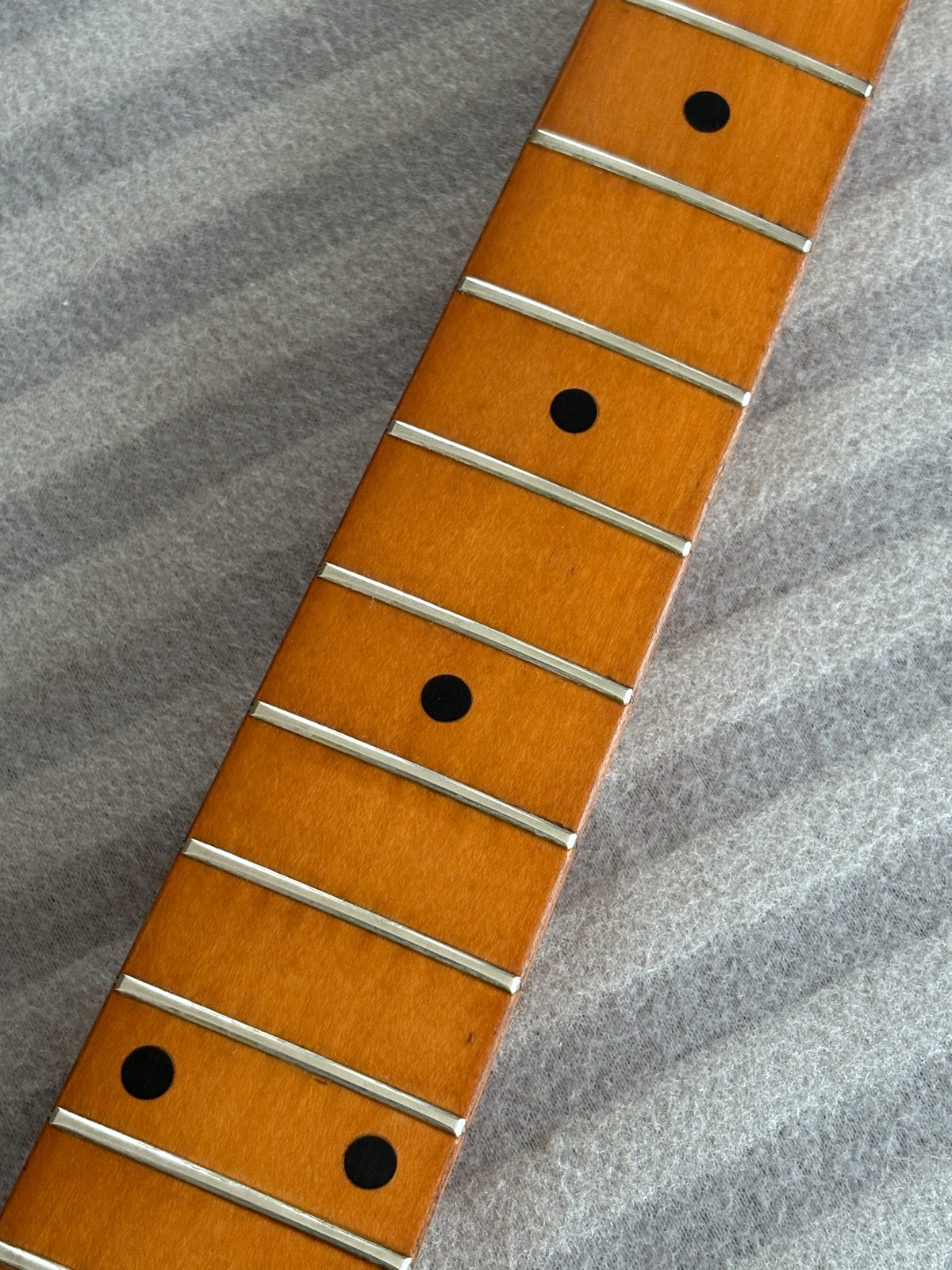 Yamaha SR-400 Super R'nroller / Stratocaster Type