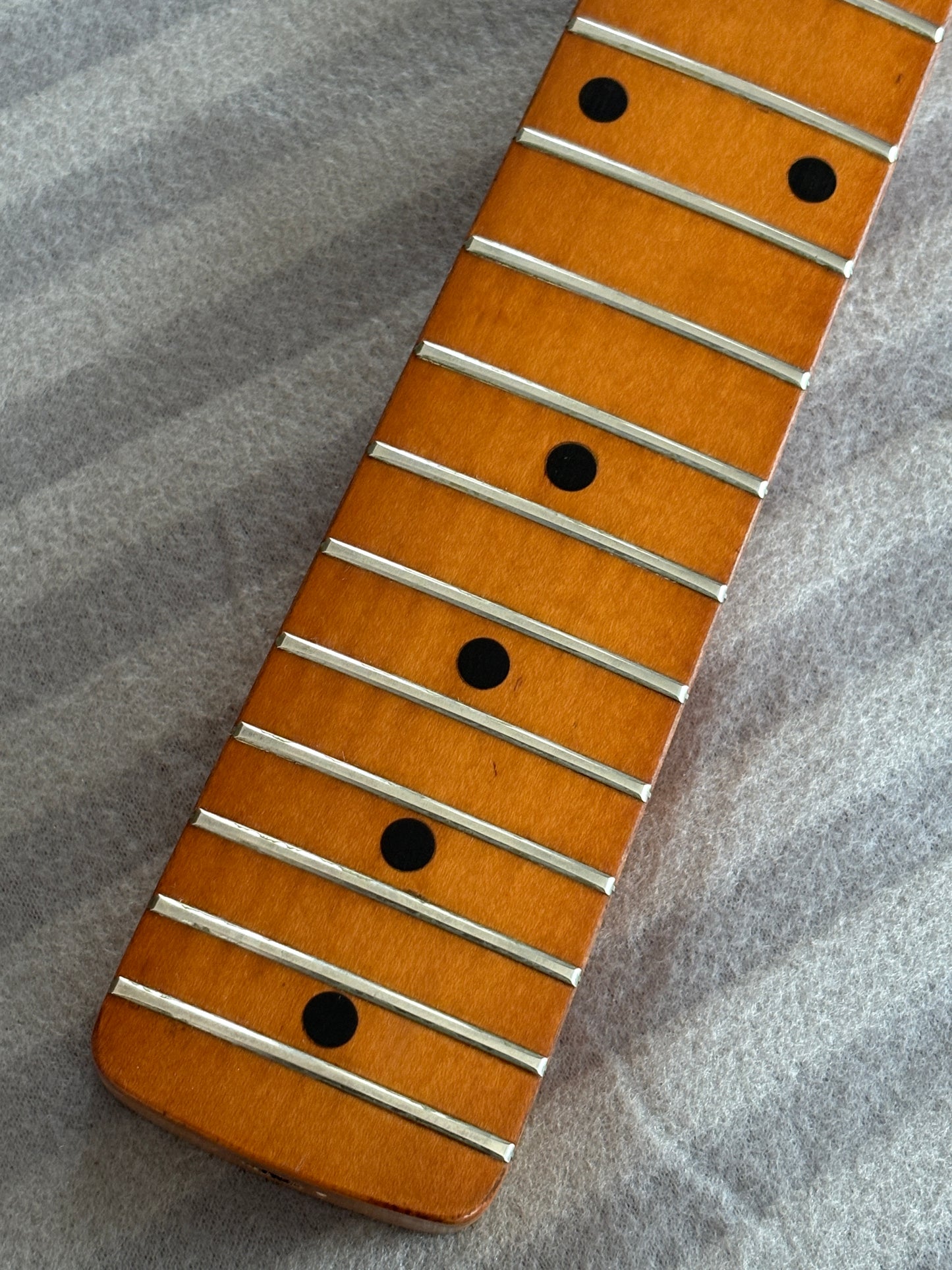 Yamaha SR-400 Super R'nroller / Stratocaster Type