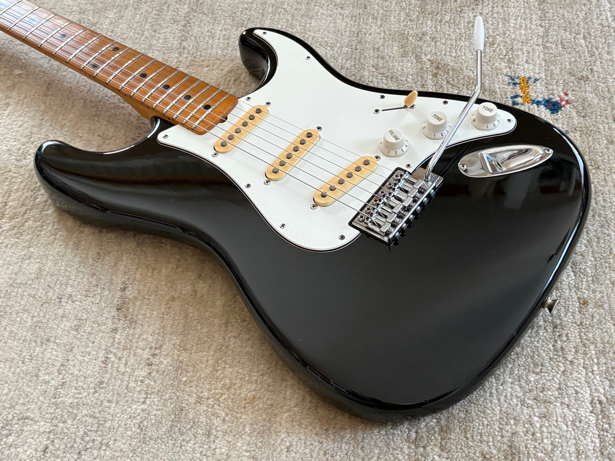 Yamaha SR-400 Super R'nroller '70s / Stratocaster Type