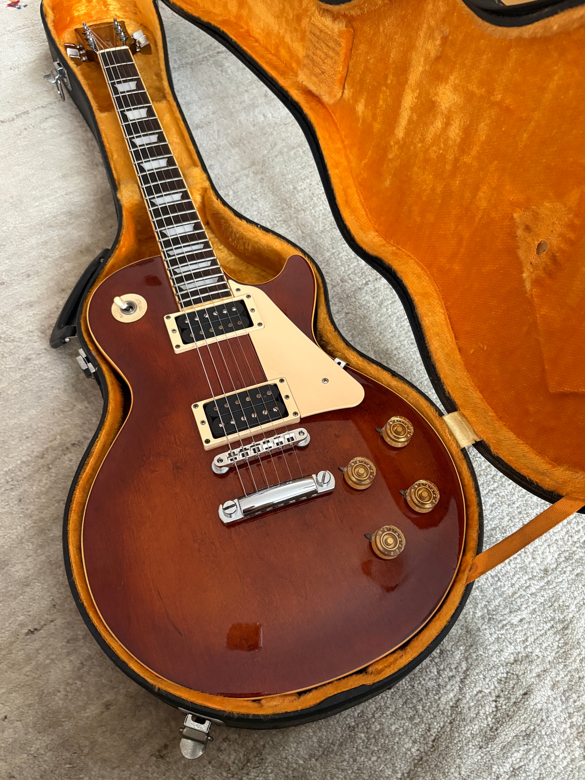 Aria Pro II LS-500VS '70s / Les Paul Standard Type