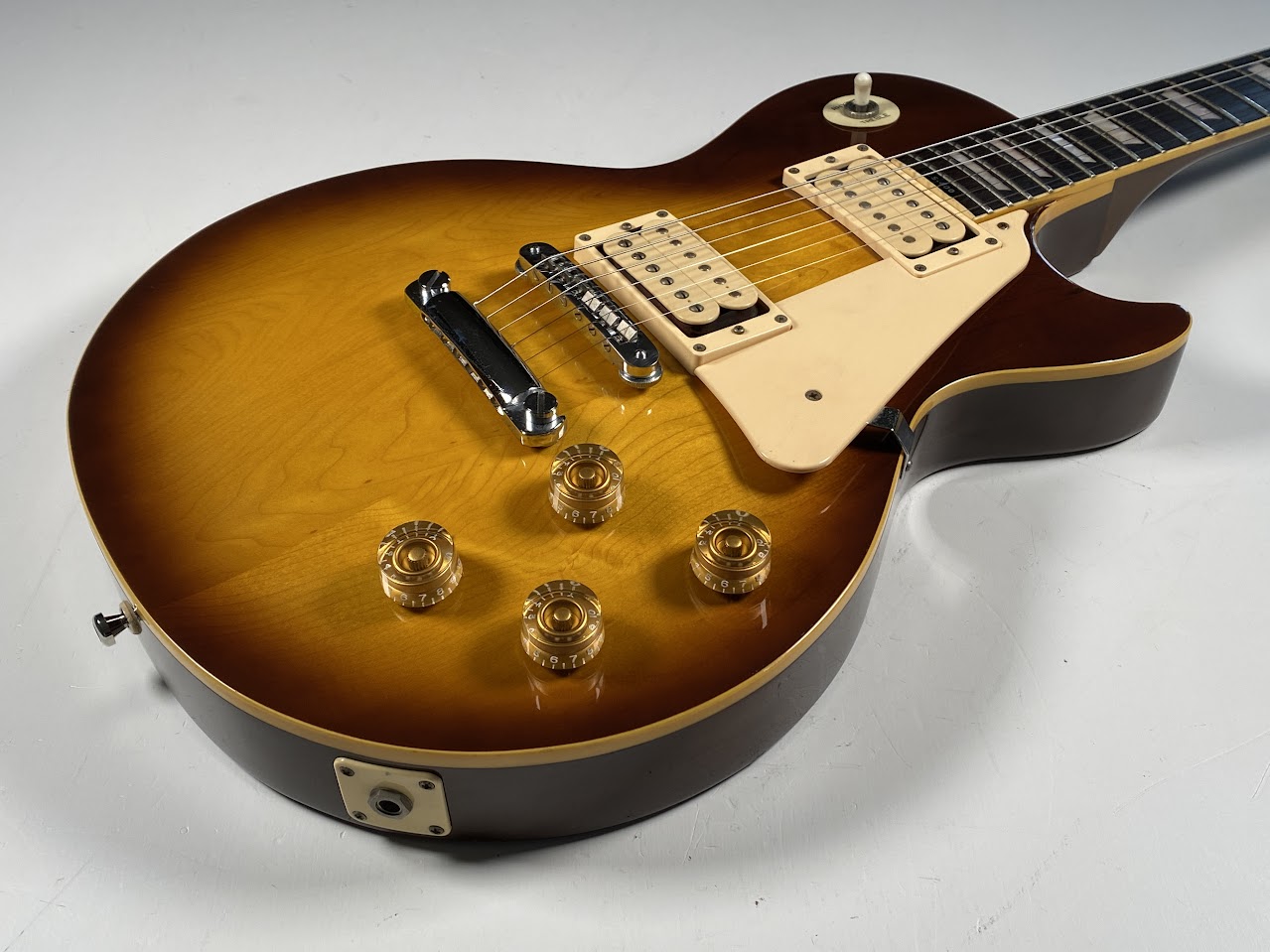 Aria Pro II LS-400 '80 / Les Paul Standard Type