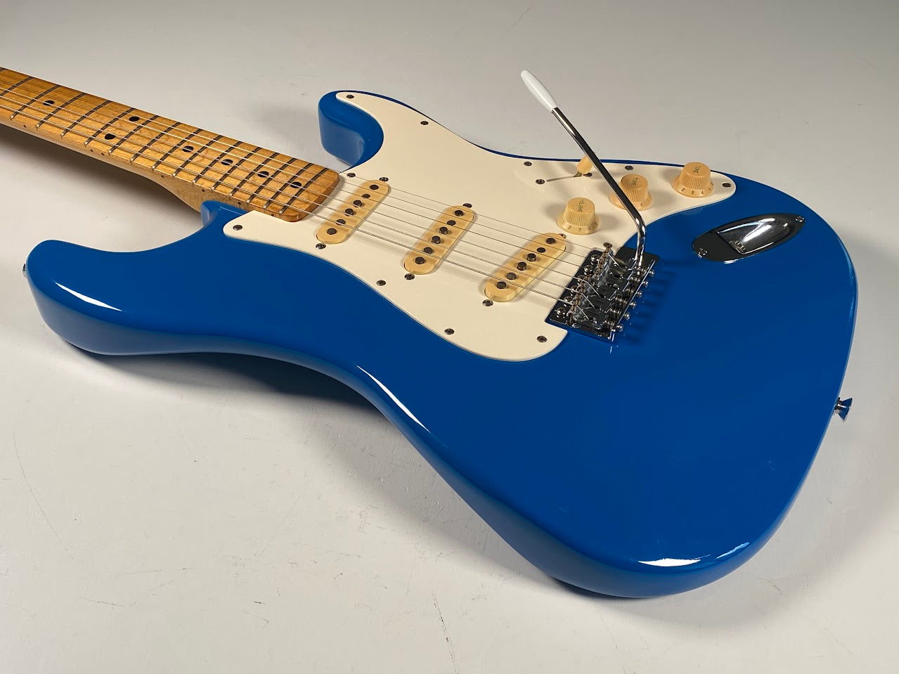 Yamaha SR-500S '81 / Stratocaster Type