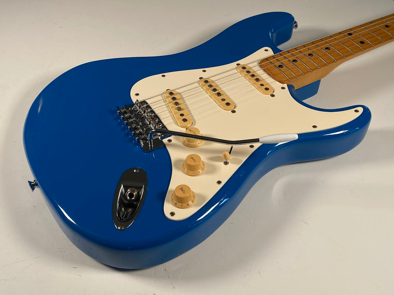 Yamaha SR-500S '81 / Stratocaster Type