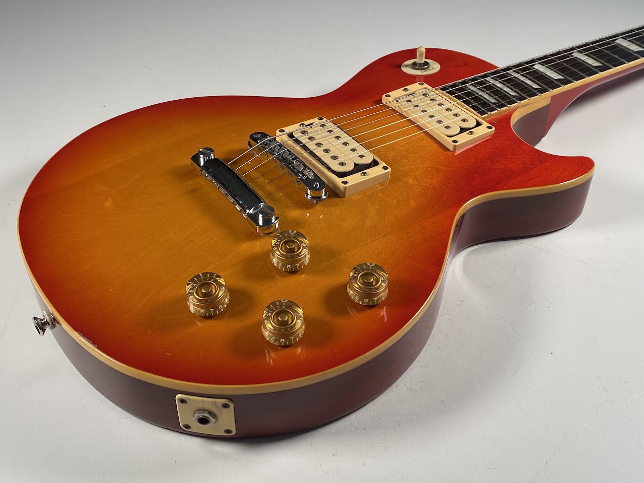 Aria Pro II LS-400 '80 / Les Paul Standard Type