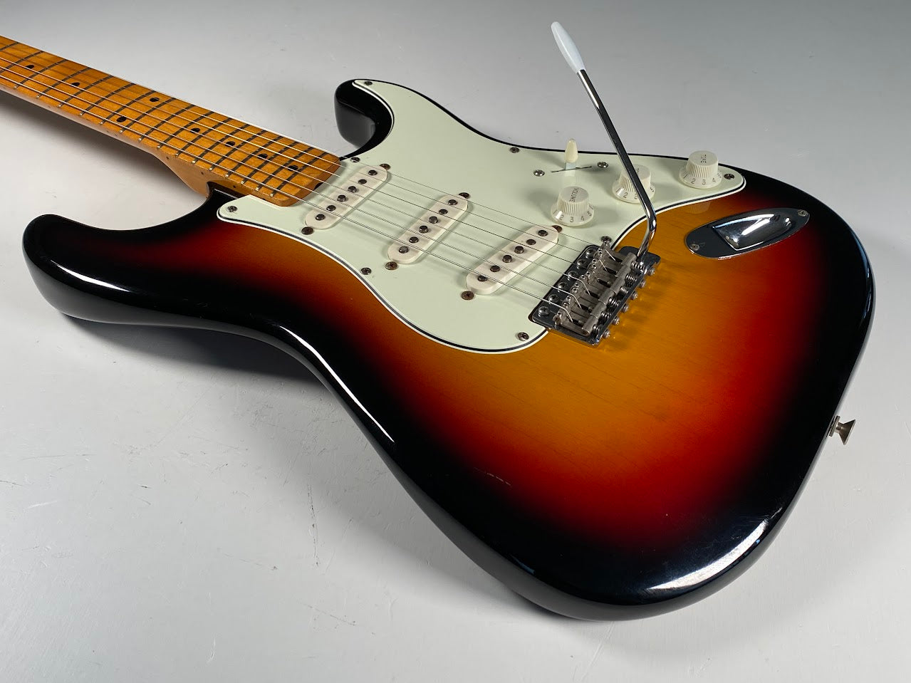 Tokai ST50 Springy Sound '82 / Stratocaster Type – tenokuni-japan