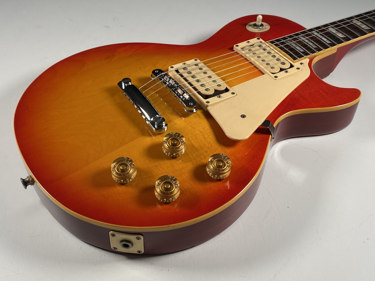 Aria Pro II LS-400 '80 / Les Paul Standard Type