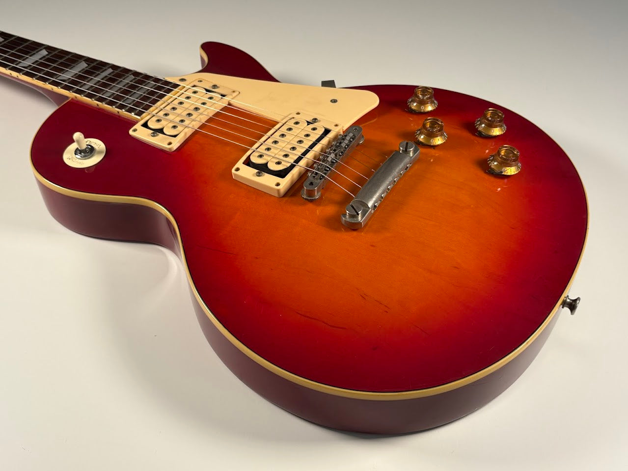 Yamaha SL-550S Studio Lord '82 / Les Paul Standard Type