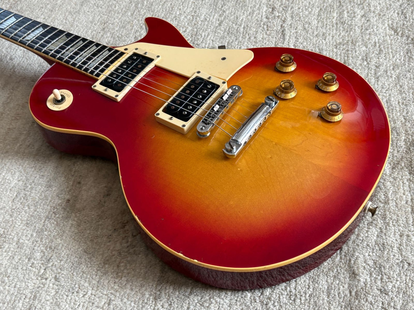 Greco EG700 '77 / Les Paul Standard Type
